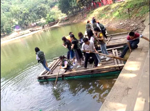 十一”小長假，圳興模具公司員工深圳九龍生態(tài)農(nóng)業(yè)園一日游